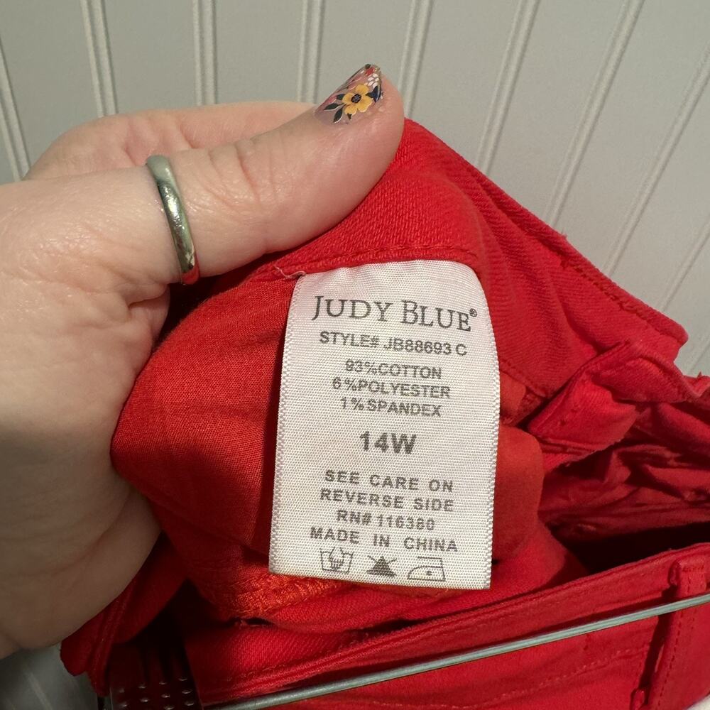 Judy Blue Garment Dyed 90s Straight Denim Jeans Red Size 14W - Picture 7 of 7